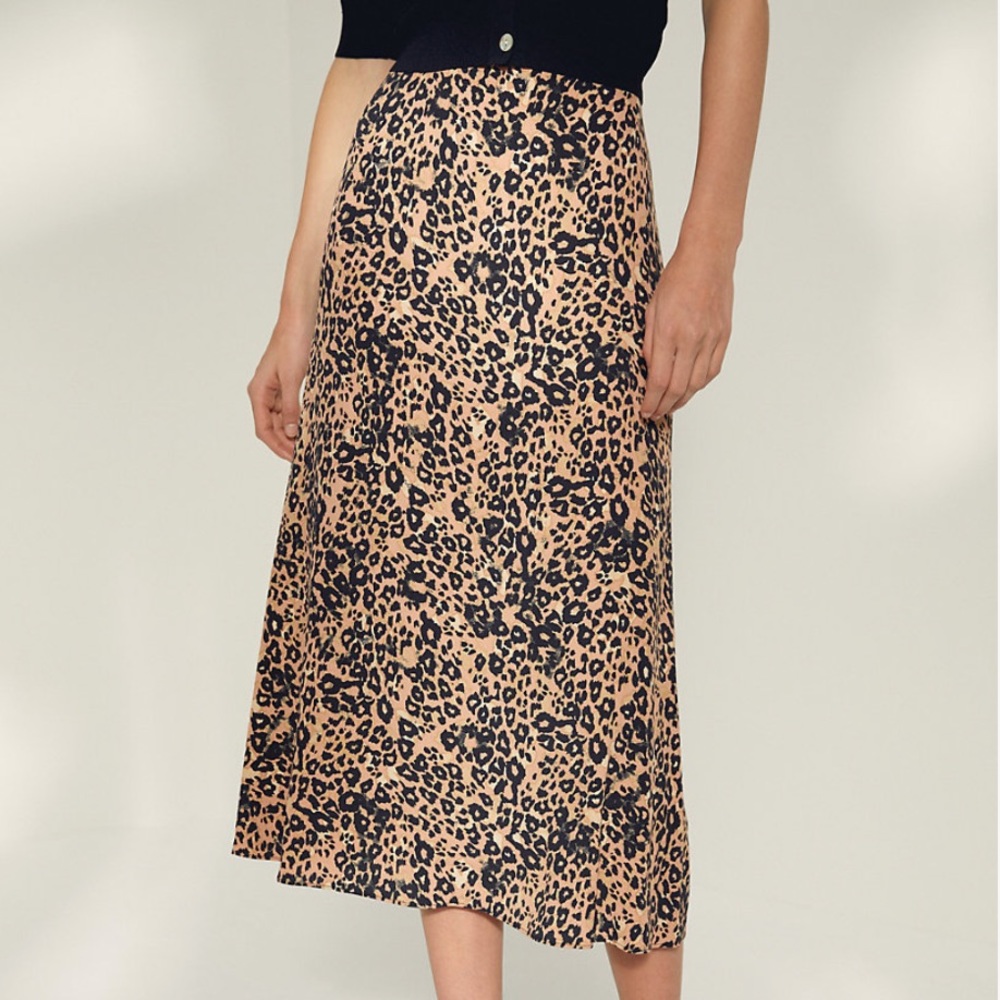 Aritzia Wilfred leopard print midi skirt